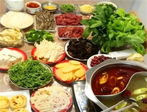 青膳煌火锅食材超市加盟
