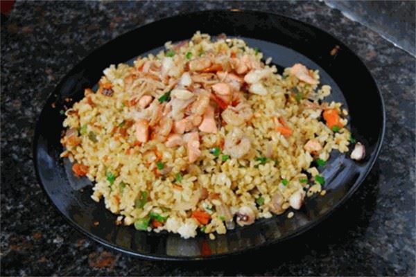一粥炒饭加盟
