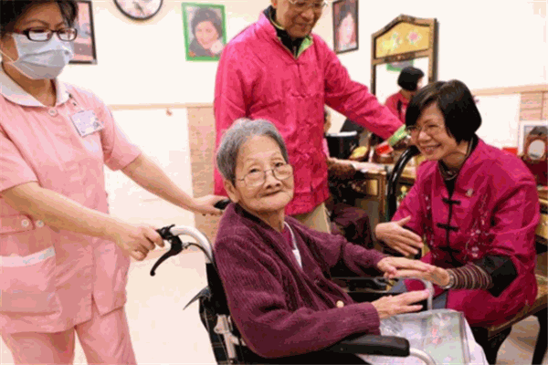 幸福万家旅居养老加盟