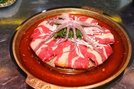 小猪犇犇水煎肉加盟